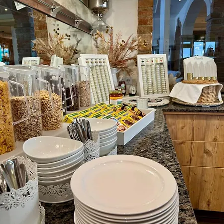 Hotel Restaurant Fidi Wolfsthal (Lower Austria)