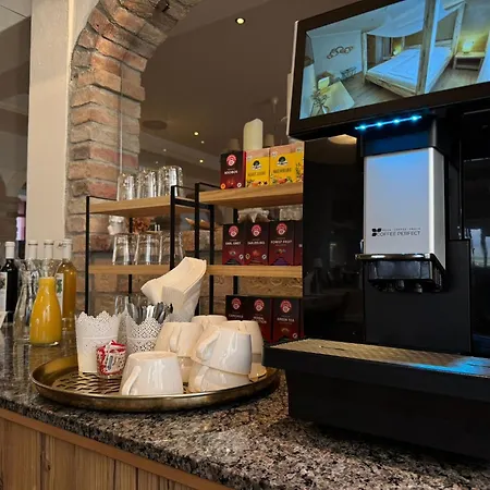 Hotel Restaurant Fidi 3*